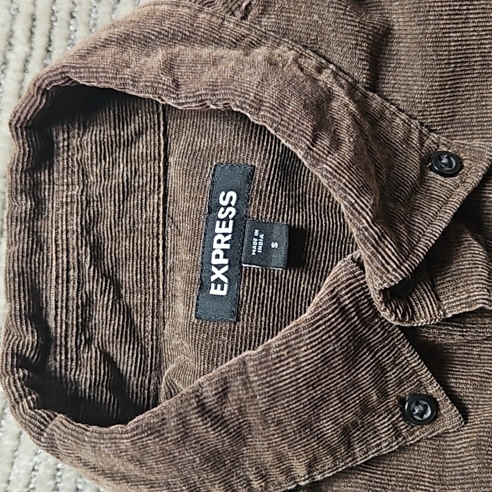 Express Button Down - Picture 2 of 4
